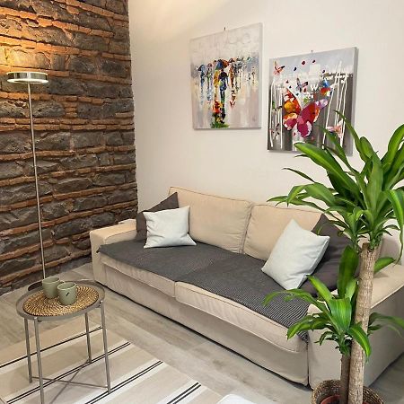 Apartment Alfonzetti-5 Min Walk To Central Train And Bus Station Catania Exterior foto